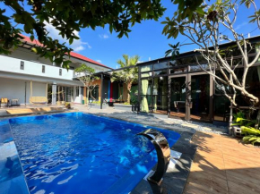 The Uniique Haus - Johor 1st Staycation Water Dining Experience